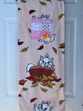 Aristocats Fall Throw Blanket
